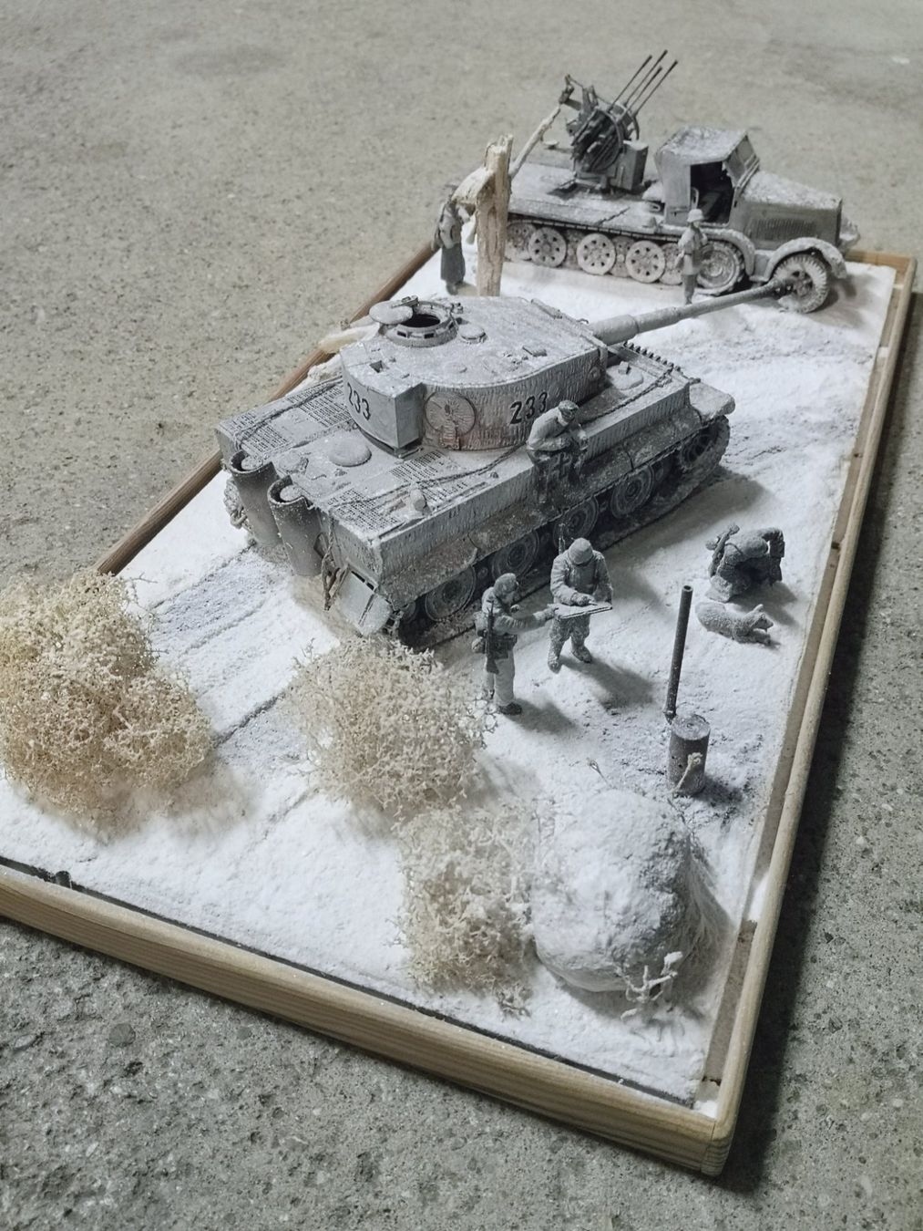 Kit di modellismo & Modellini statici: 1:35 Diorama "deutsche Einheit" – Usato da Niederbipp venduto da kevintifu20 3