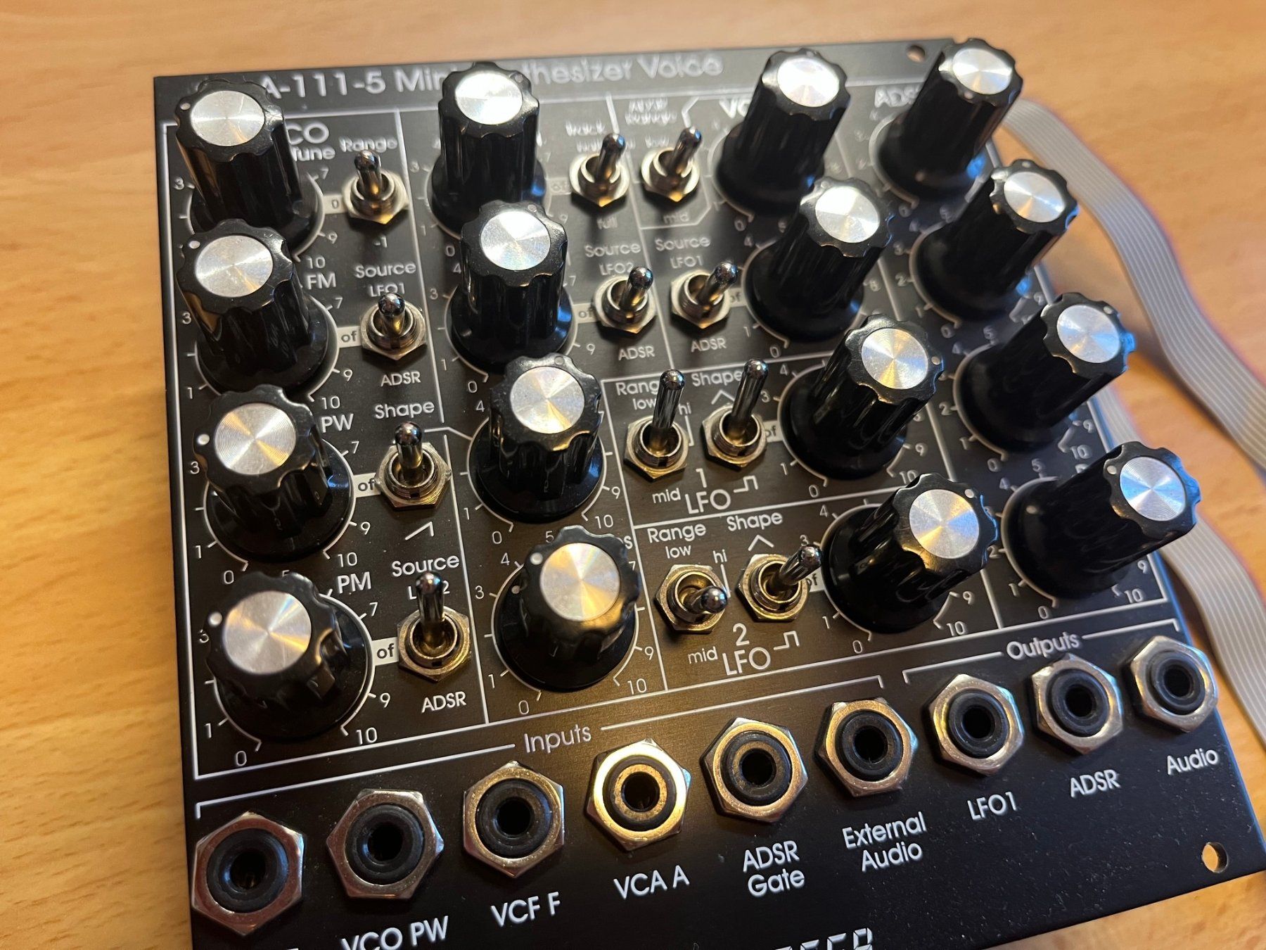 Doepfer Musikinstrumente: Doepfer A-111-5 Mini Synthesizer Voice – Gebraucht aus Zürich von Actress