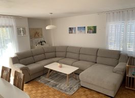 Sehr schöne Wohnlandschaft/Sofa mit Bettfunktion