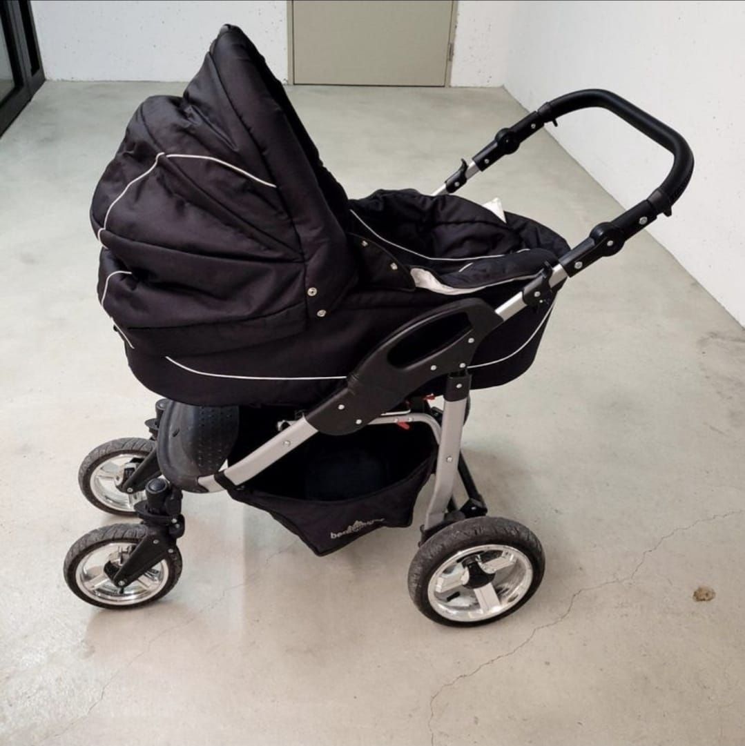 Carrozzine: Kinderwagen – Usato da Ebnet venduto da korsi
