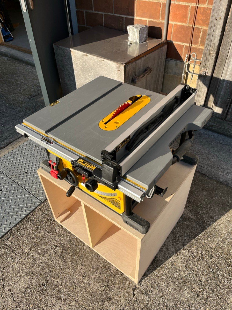 Dewalt Sägen: Dewalt DWE 7492 QS mit Möbel – Gebraucht aus Steinhausen von gino909 2