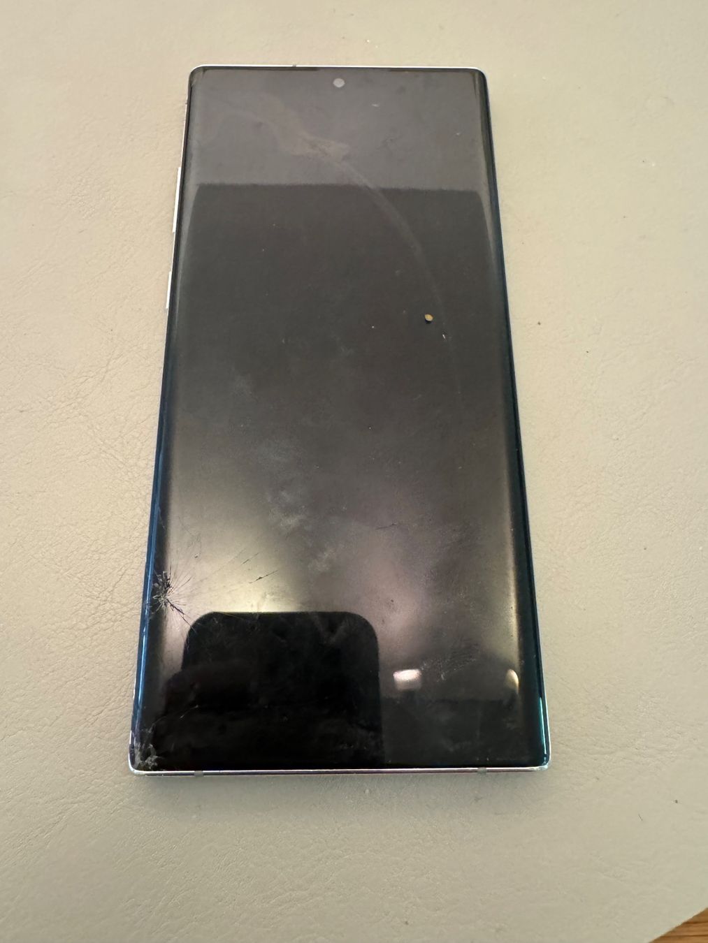 Samsung Telefoni cellulari / Smartphones: Samsung Galaxy Note 10+ – Difettoso da Adliswil venduto da Busys