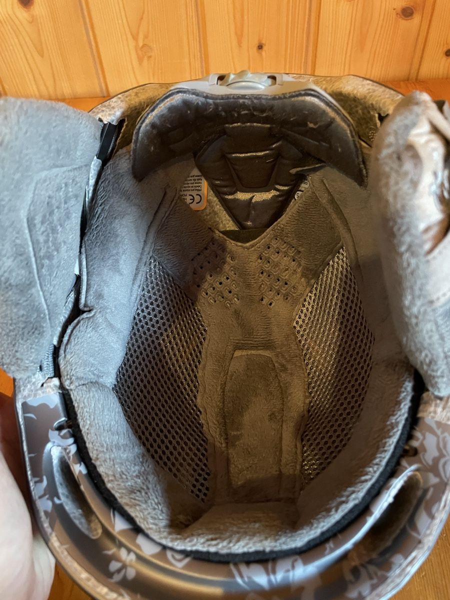 Giro Casques: Giro Damen Skihelm – D'occasion à Chur par buc_6tcp 2