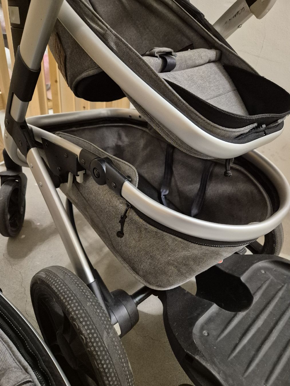 Joolz Carrozzine: Joolz Geo Kinderwagen Komplettset – Usato da Au ZH venduto da kayha 7
