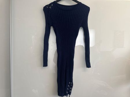 Strickkleid Stretch Figurbetont Ösen Schüre 1 Size Neu