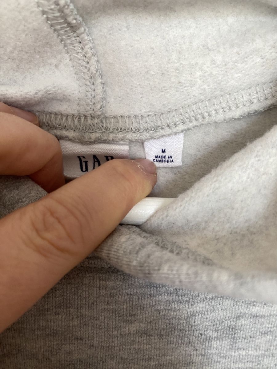 Gap Pullover & Sweatshirts: GAP Kaputzenpullover Gr.M – Neu (gemäss Beschreibung) aus Muensingen von drleevsy 1