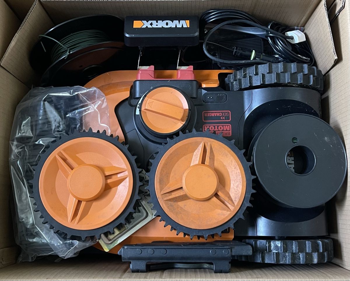 Worx Tagliaerba: Worx Landroid WR141E 500m2 BJ 2019 – Usato da Birsfelden venduto da wer_cs65 1