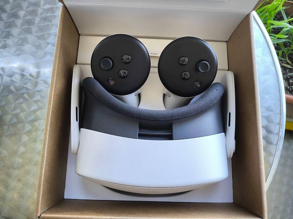Casco VR: Meta Quest 3S mit 256GB Speicher – Usato da Zürich venduto da NetPainter