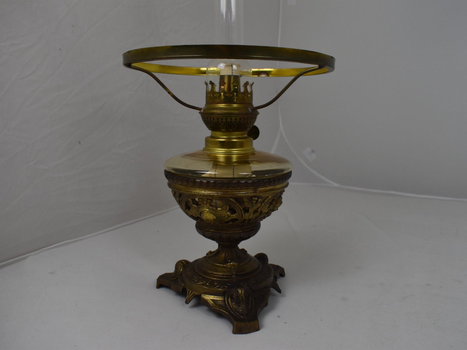 Lampade: Petroleumlampe in Rot / Gold – Usato da Interlaken venduto da schatzkiste_seeburg 6