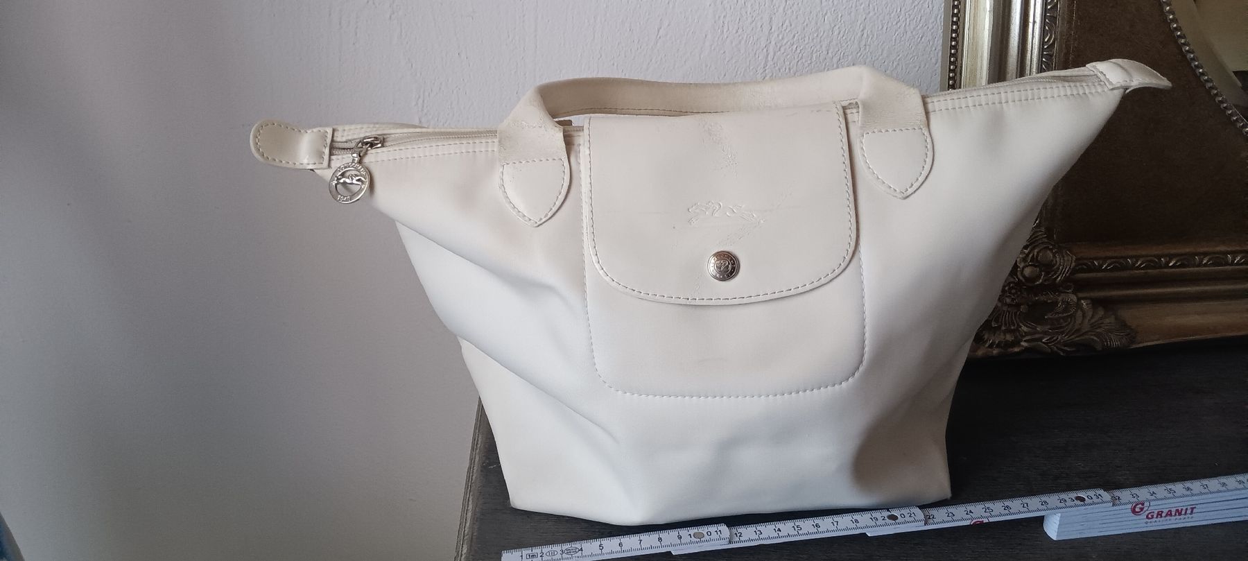 Longchamp Sacs femmes: LONGCHAMP Tasche , weiss – D'occasion à Maienfeld par Andyr44