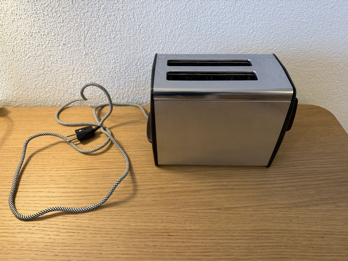 Jura Küchengeräte: Grille-pain Jura Typ 154.23 – Gebraucht aus Kloten von Mumiiin 1