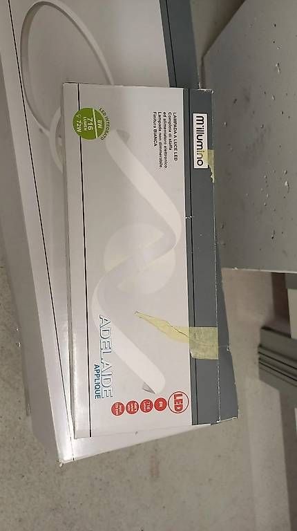 Lampade: 3 lampade a LED per soffitto  – Nuovo e nell'imballaggio originale da Massagno venduto da gia_t2h9