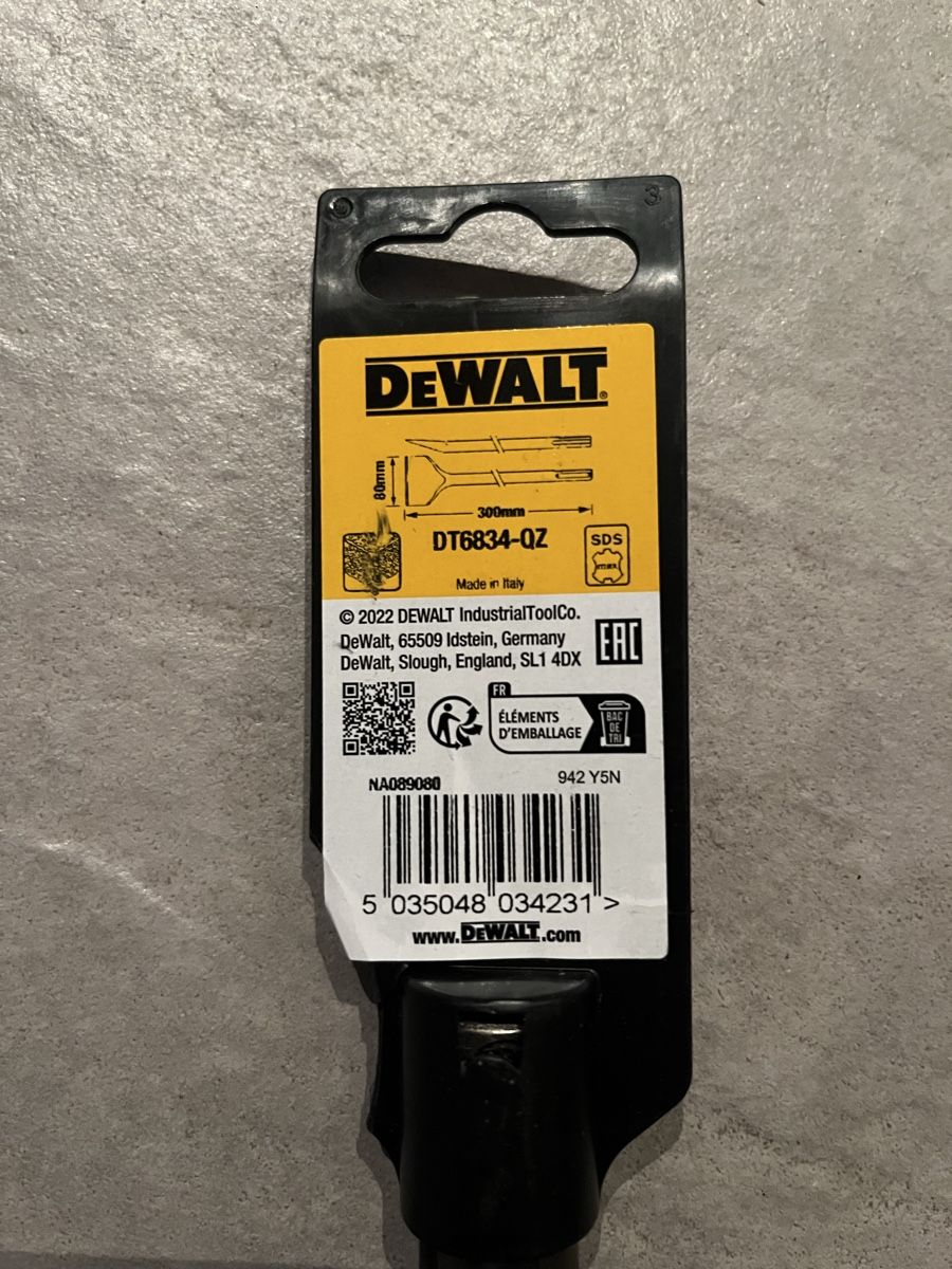 Dewalt Tutti gli attrezzi: DEWALT FLIESEN MEISSEL  – Nuovo (secondo la descrizione) da Oberbuchsiten venduto da roogz 1