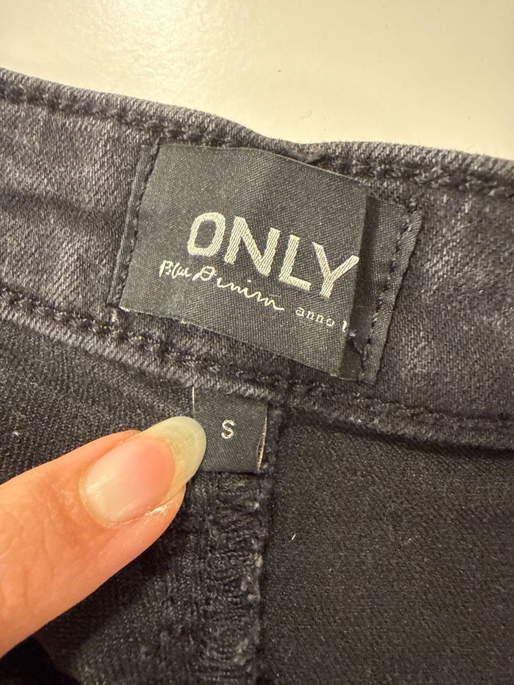 Only Hosen: Only Caprihose Gr.S – Gebraucht aus Schönenwerd von __chiara__ 4