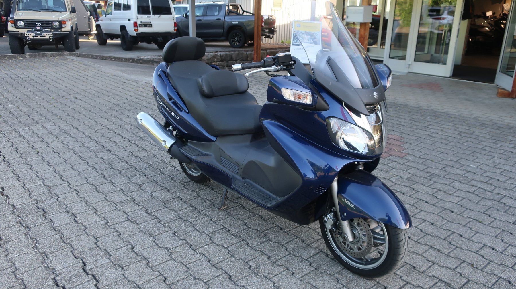 Suzuki Scooter: Suzuki AN 650 Burgmann Executive – Usato da Eiken venduto da Motti2 1