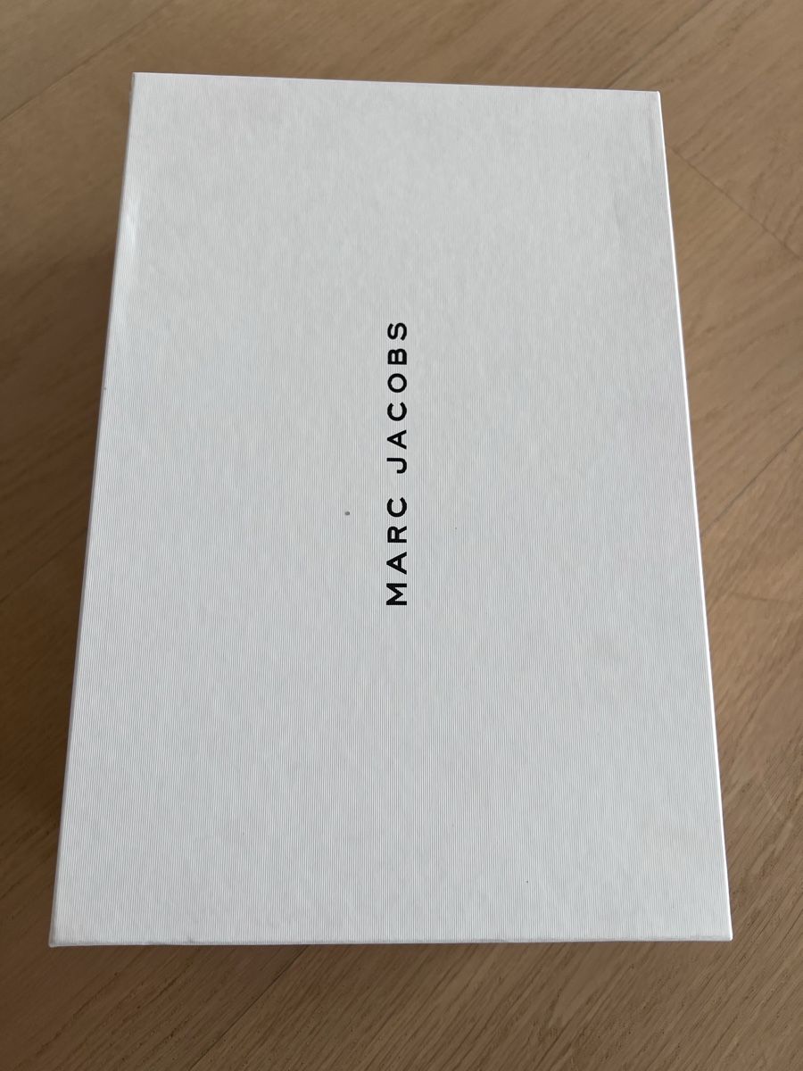 Marc Jacobs Damenschuhe: Marc Jacobs Black Pumps with Python Heel - Size 37 – Neu und originalverpackt aus Pully von opa_k78q 4