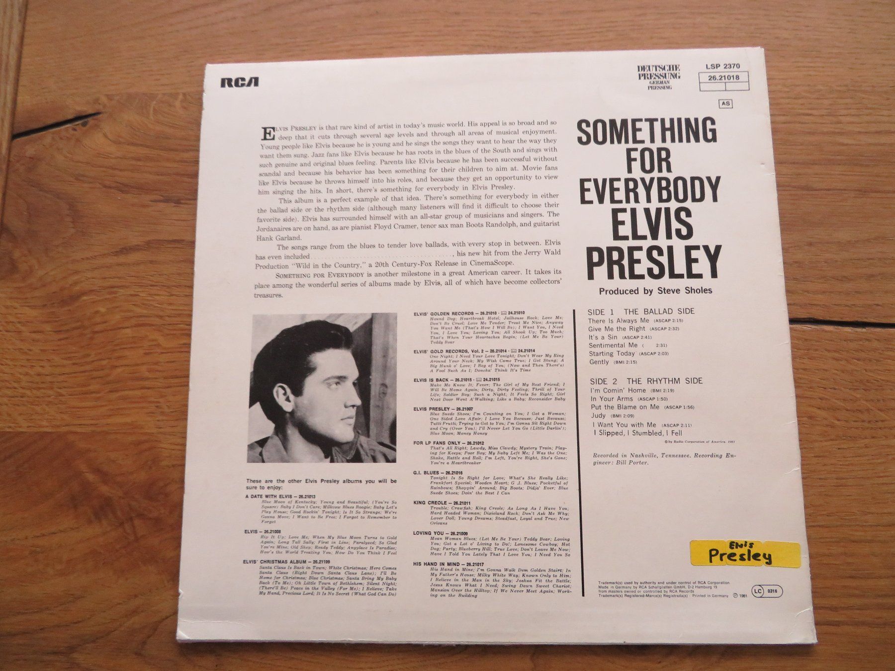 Dischi in vinile: ELVIS PRESLEY SOMETHING FOR EVERYBODY – Nuovo (secondo la descrizione) da Zürich venduto da max_cp5f 1