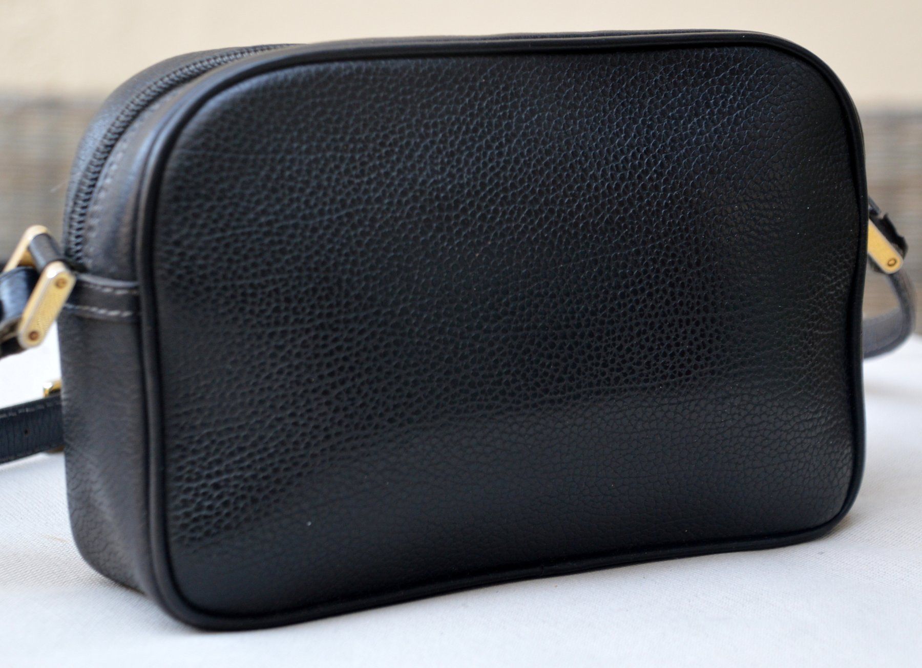 Borse da donna: Tasche Courrèges sac Vintage – Usato da Collonges venduto da arashee 7