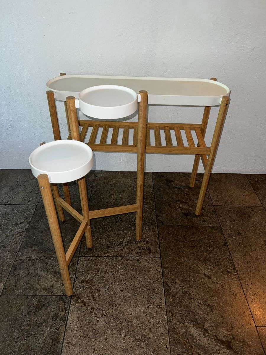 Ikea Scaffali: 2x IKEA SATSUMAS Blumenständer, Bambus/weiss – Usato da Gockhausen venduto da MariusWeber 1