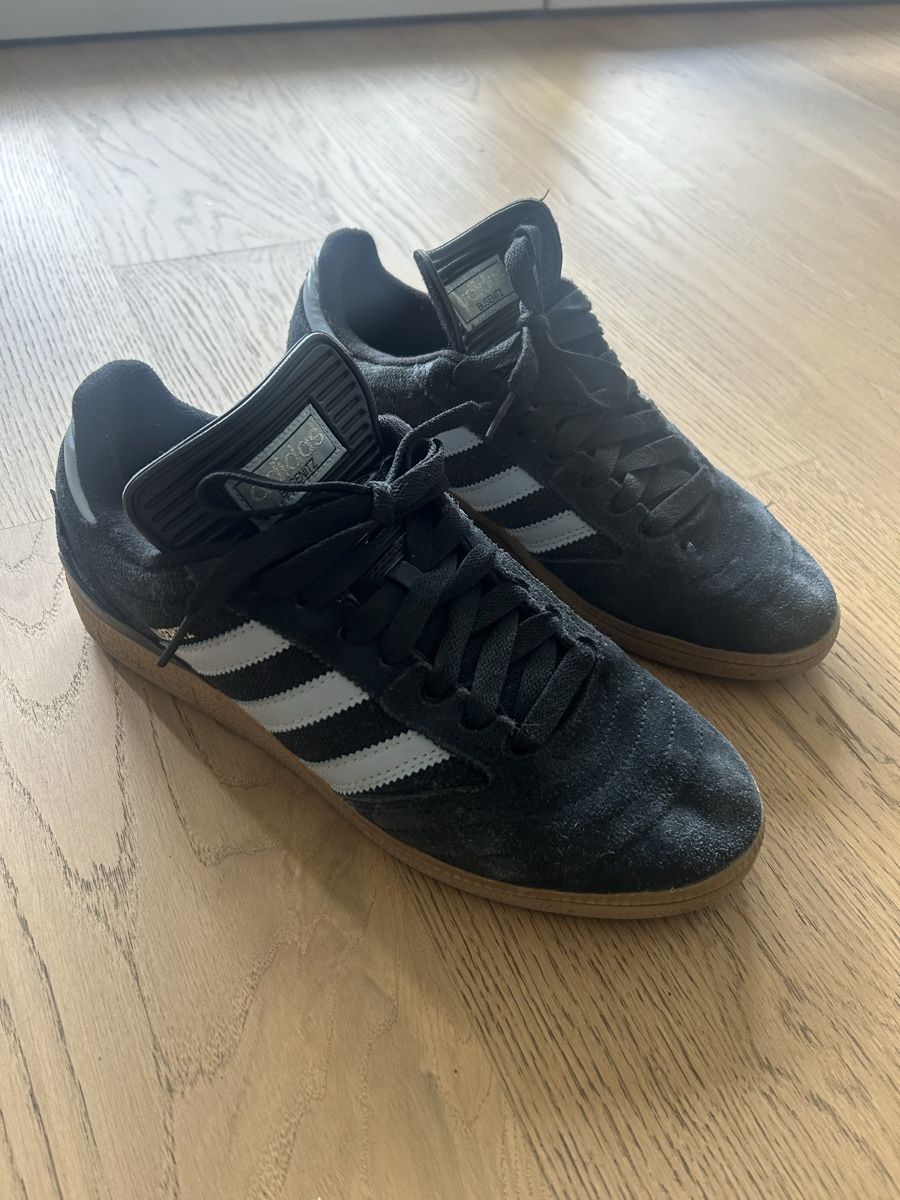 Adidas Chaussures hommes: Adidas busenitz sneaker – D'occasion à Zürich par Kcampos 1