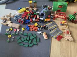 Grosse Sammlung Brio Holzeisenbahn, viel Zubehör