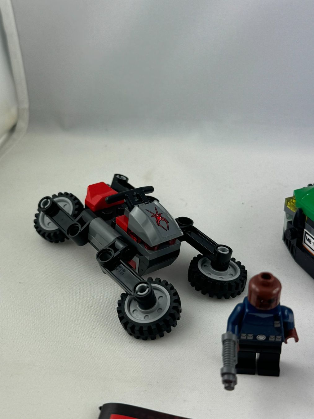 Lego Kit di costruzioni: Lego Marvel Super Heroes 76004 – Usato da Schinznach Bad venduto da Prosperos 5