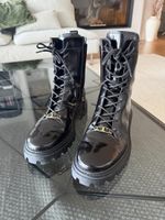 TOD'S Black Leather Lace Boots 39.5 never worn