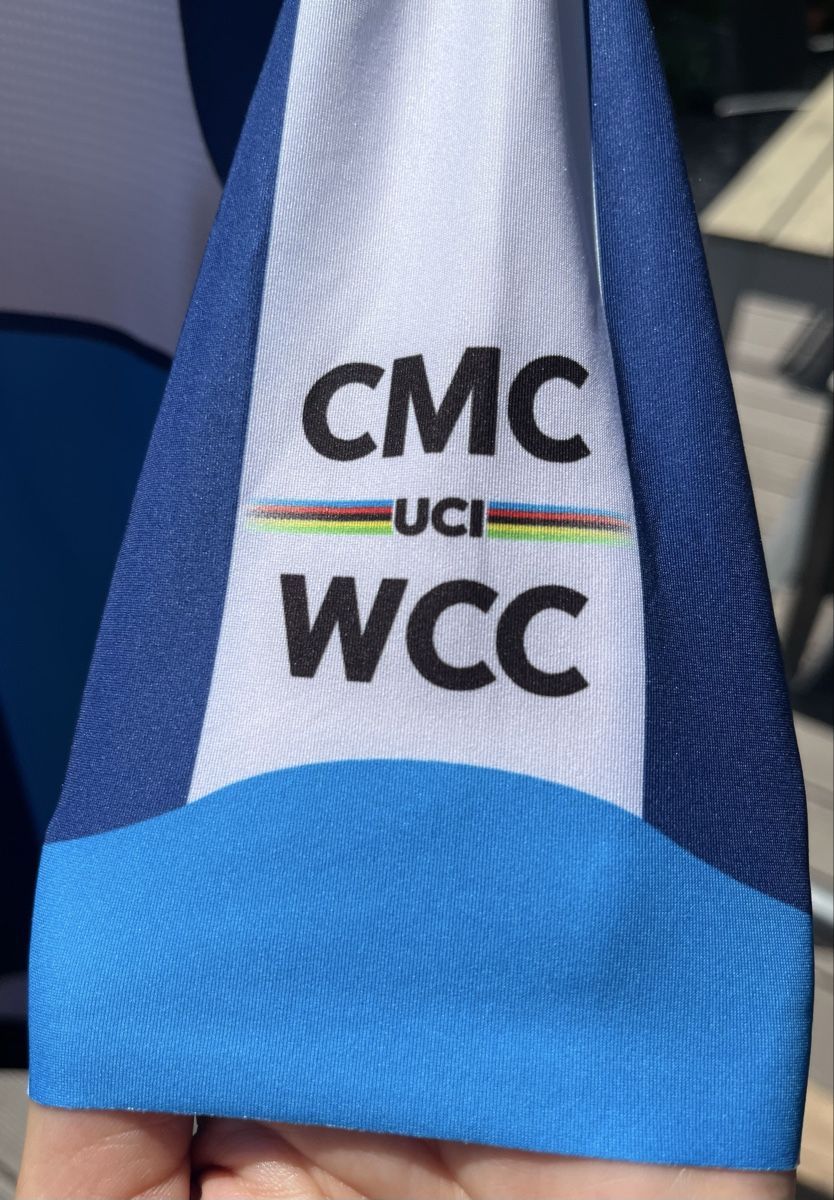 Canottiere & Pantaloni: Maillot de vélo  – Usato da La Neuveville venduto da VivreLibre 3