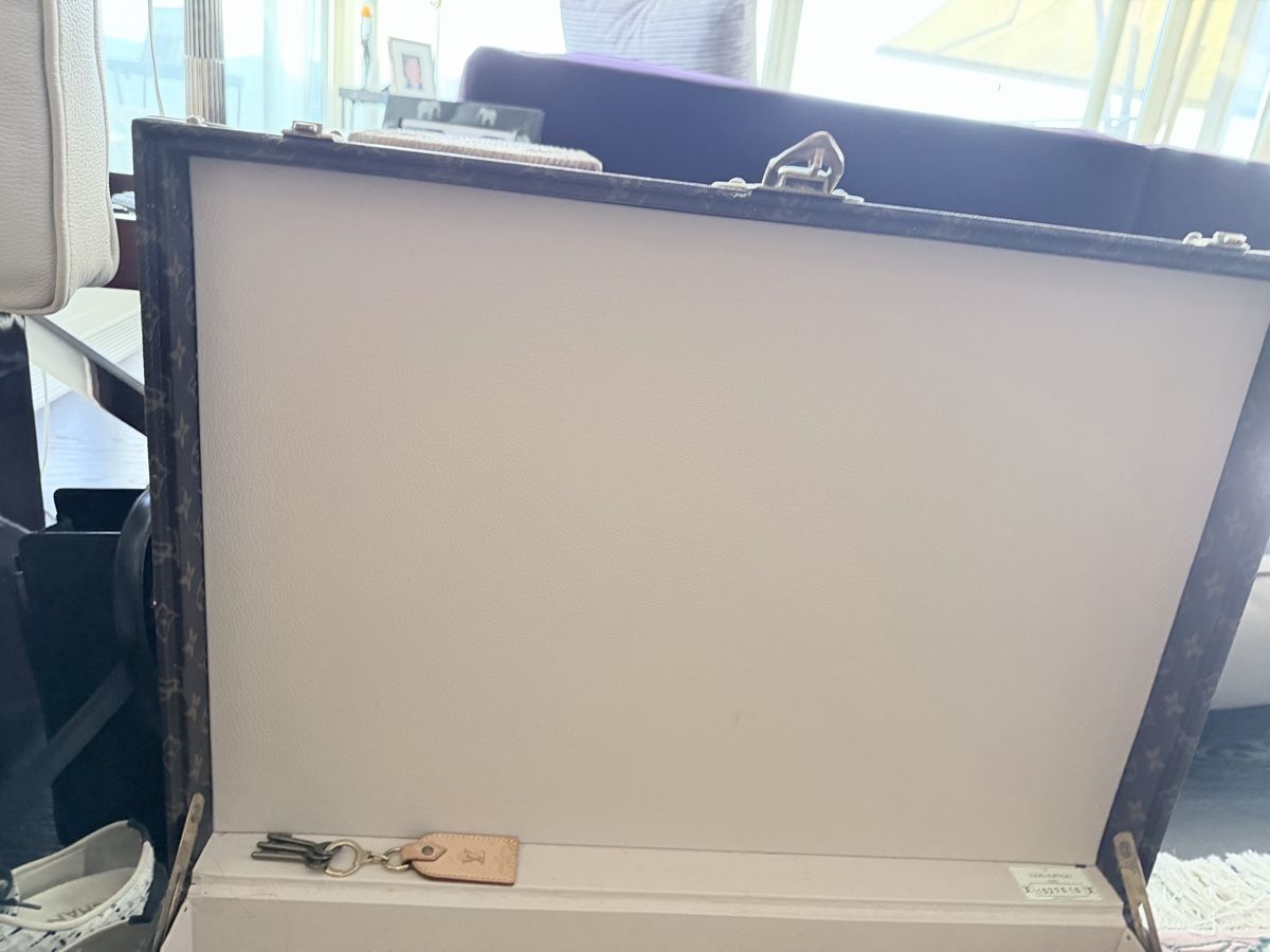 Louis Vuitton Reisekoffer: LV Suitcace 60 – Gebraucht aus Zollikon von houseofsamar 9