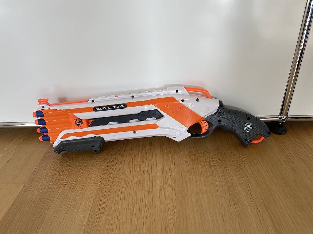 Spielzeuge: NERF - N-Strike Elite Rough Cut – Gebraucht aus Innerberg von shopp 2
