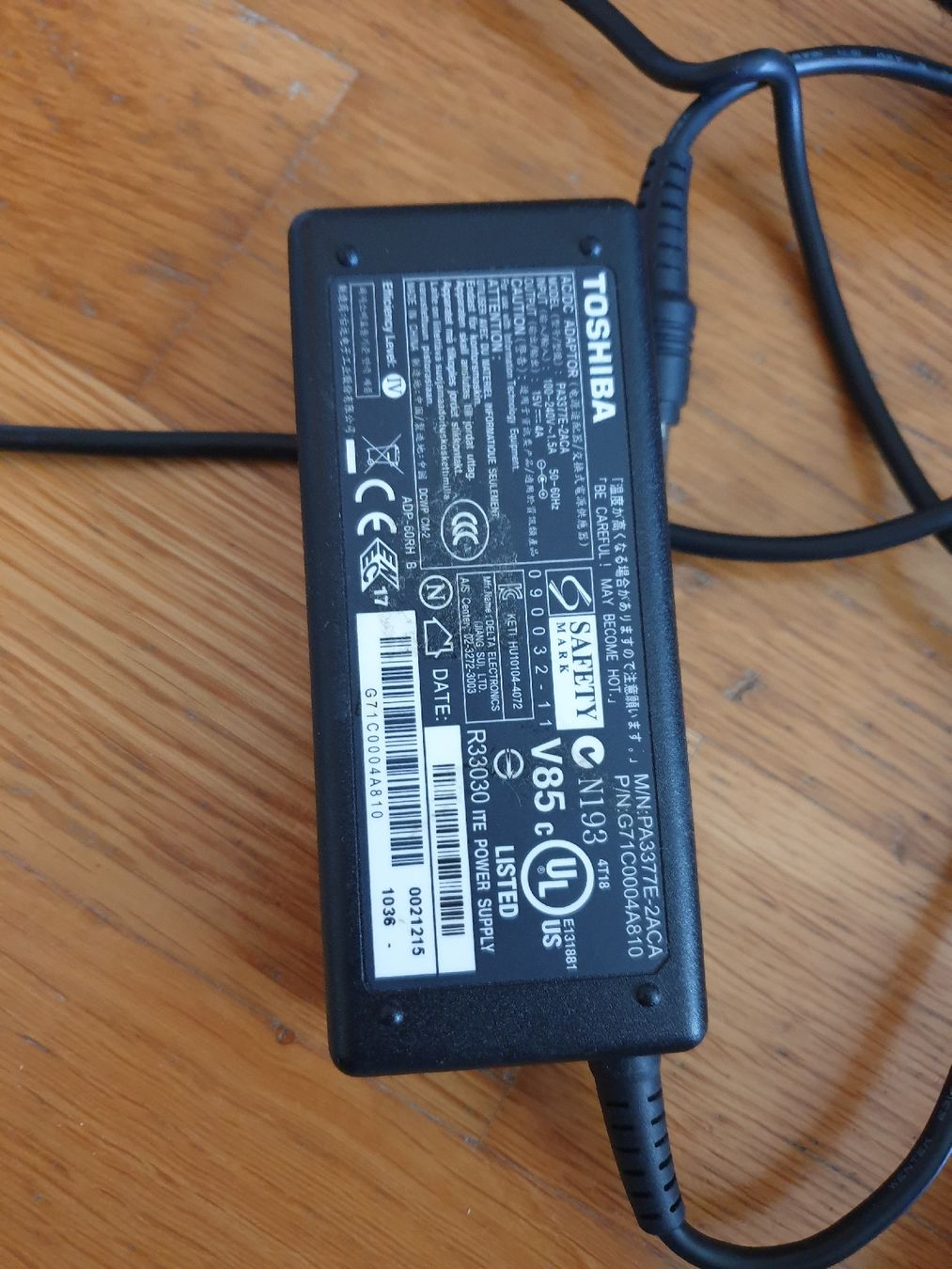 Docking station: Toshiba Station Dynadock U10 mit Strom – Usato da Ittigen venduto da Ziok187 5