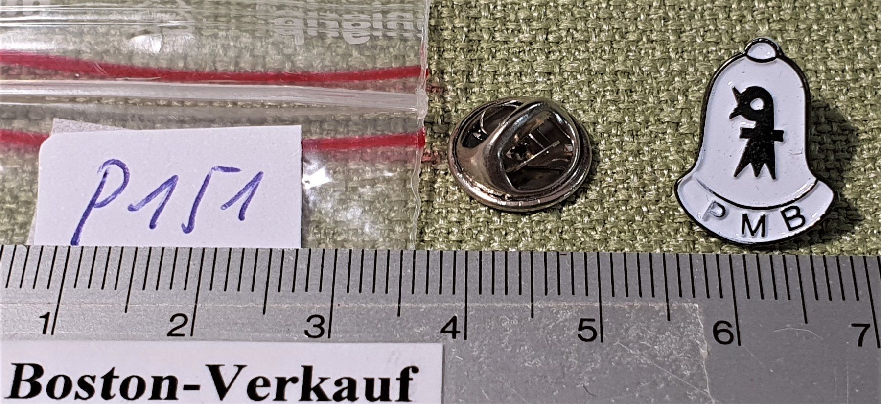 Placchette & Badge: P151 - Pin PMB - Polizei Basel – Usato da Reinach BL venduto da Boston-Verkauf 1