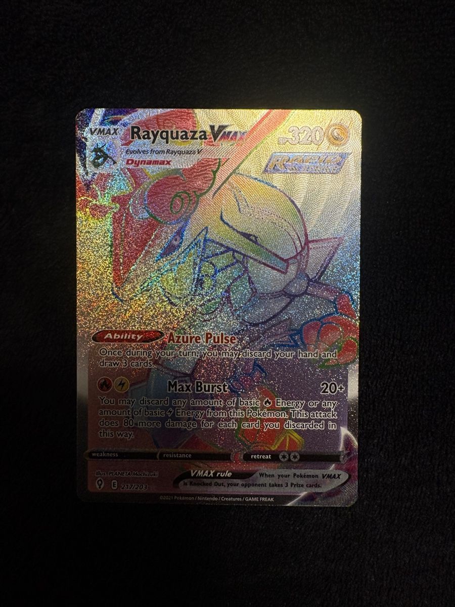 Cartoline: Rayquaza Vmax 217/203 – Usato da Dübendorf venduto da Marvel_Super-Hero.-- 2
