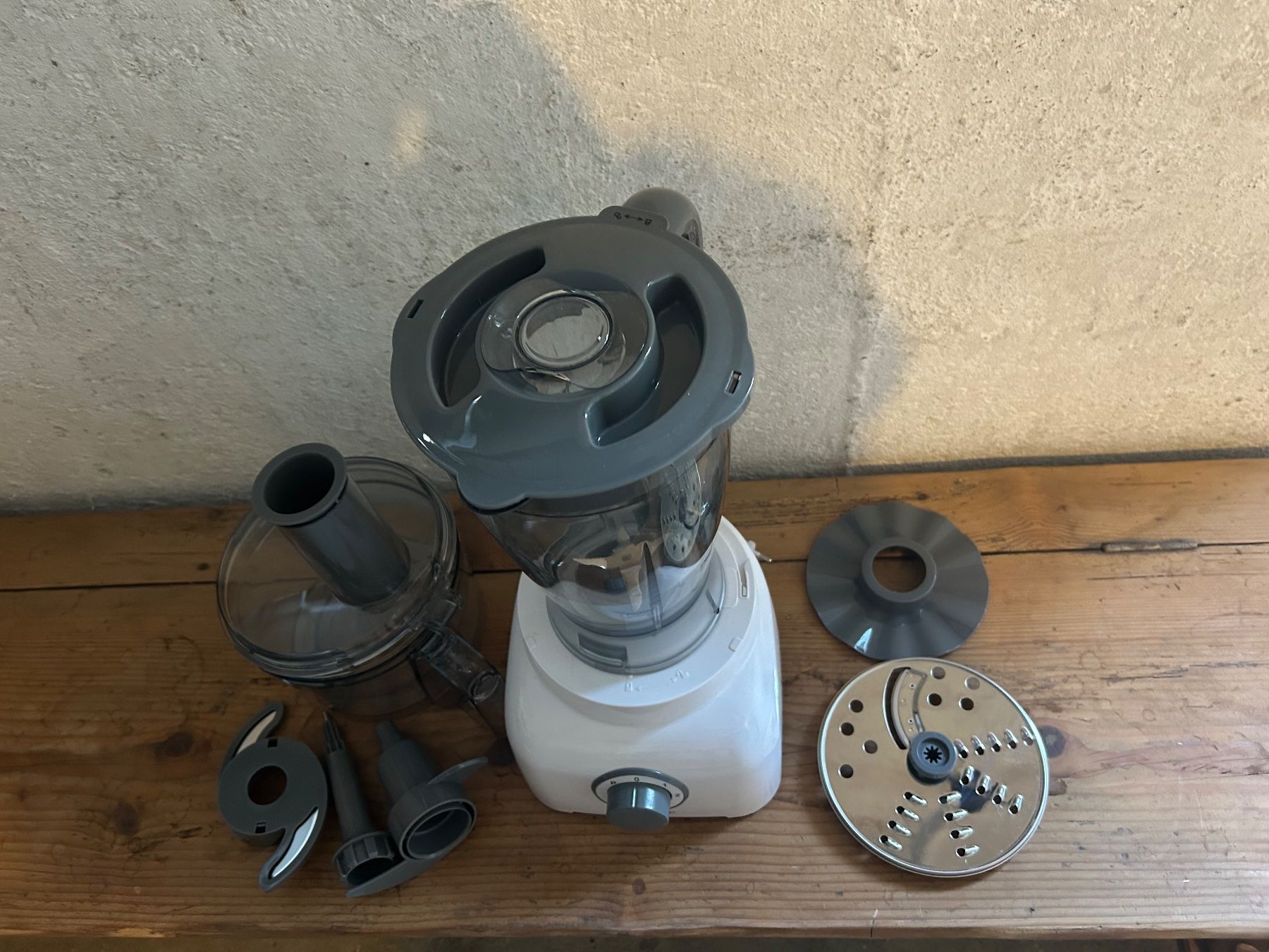 SilverCrest Küchengeräte: Silvercrest Multifunktions-Küchenmaschine SFPM 600 A1 NEU!!! – Neu (gemäss Beschreibung) aus Rorschacherberg von Svebe 5