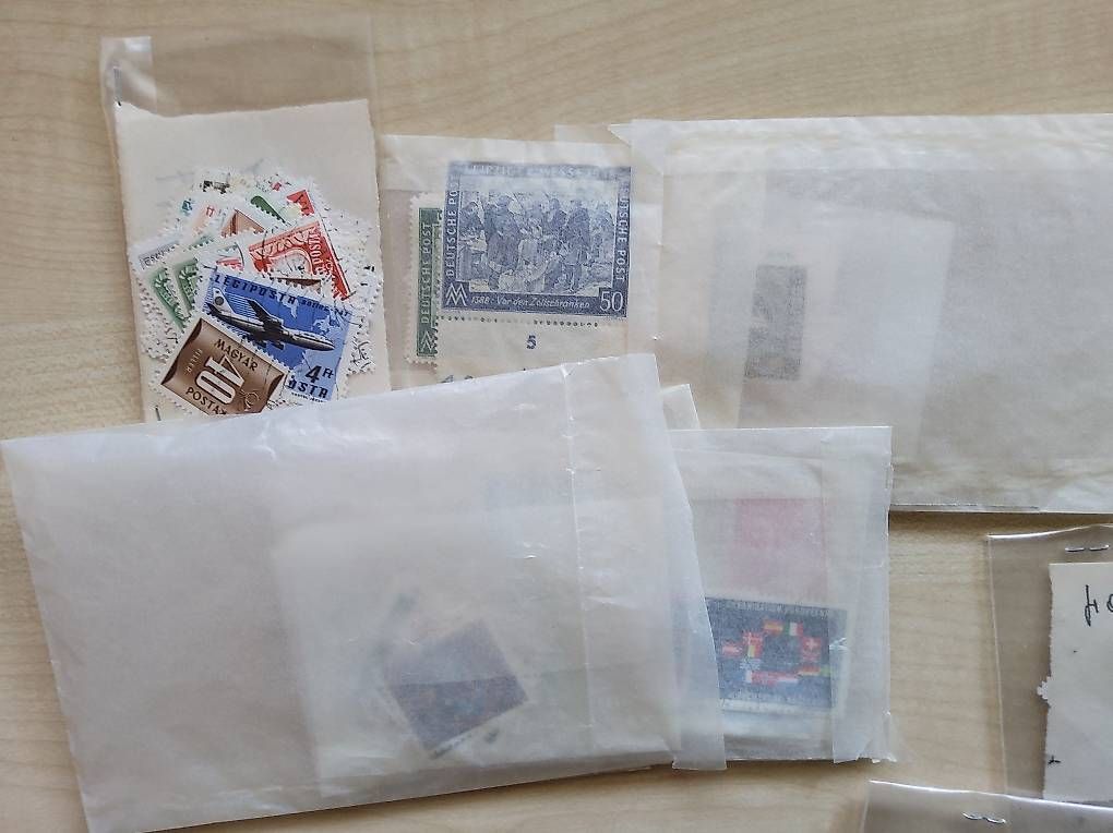 Tutti i francobolli: Briefmarkensammlung aus aller Welt – Nuovo (secondo la descrizione) da Muttenz venduto da adr_ty6j 2