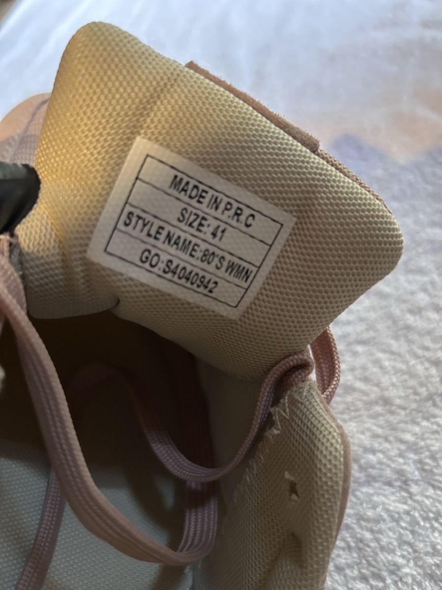 Scarpe da donna: Poudre pink trainers size 41 – Nuovo (secondo la descrizione) da Biel/Bienne venduto da zit_v5yc 8
