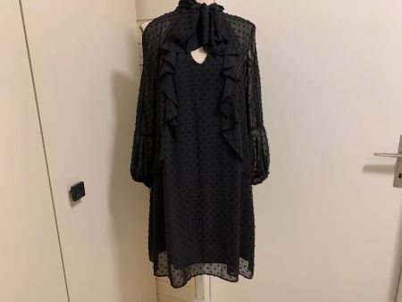 Zara Kleid schwarz Gr. XS