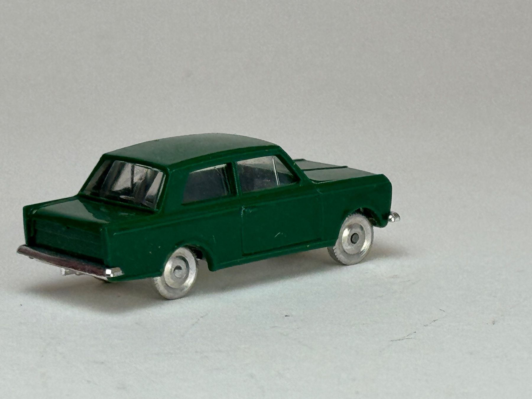 Modellini d'auto: Minix No 4 Triumph 2000 grün – Usato da Elm venduto da Wikmtz 1