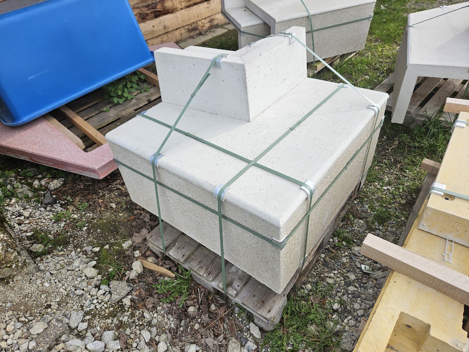 Stagni & Fontane ornamentali: Brunnen – Nuovo (secondo la descrizione) da Säriswil venduto da ehcm 2