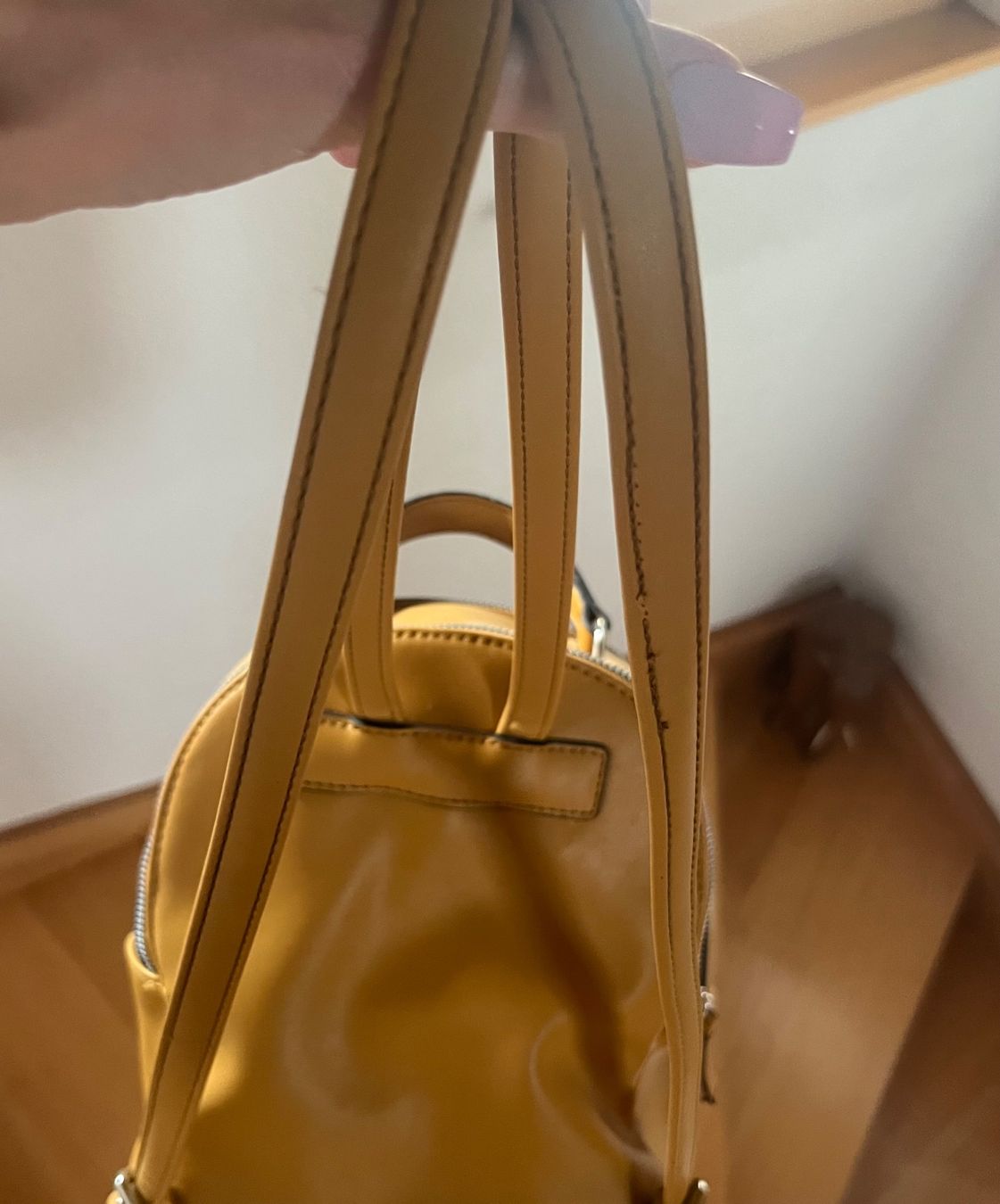 Zaini: Petit sac à dos jaune mignon Nine West – Usato da Ardon venduto da chl_j2df 3