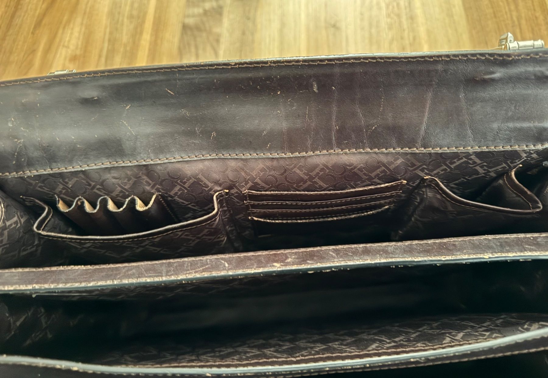 Valigie & Borse: Vintage Aktentasche – Usato da Heimberg venduto da Barb5705 4