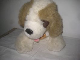 PLÜSCH BERNATINER HUND