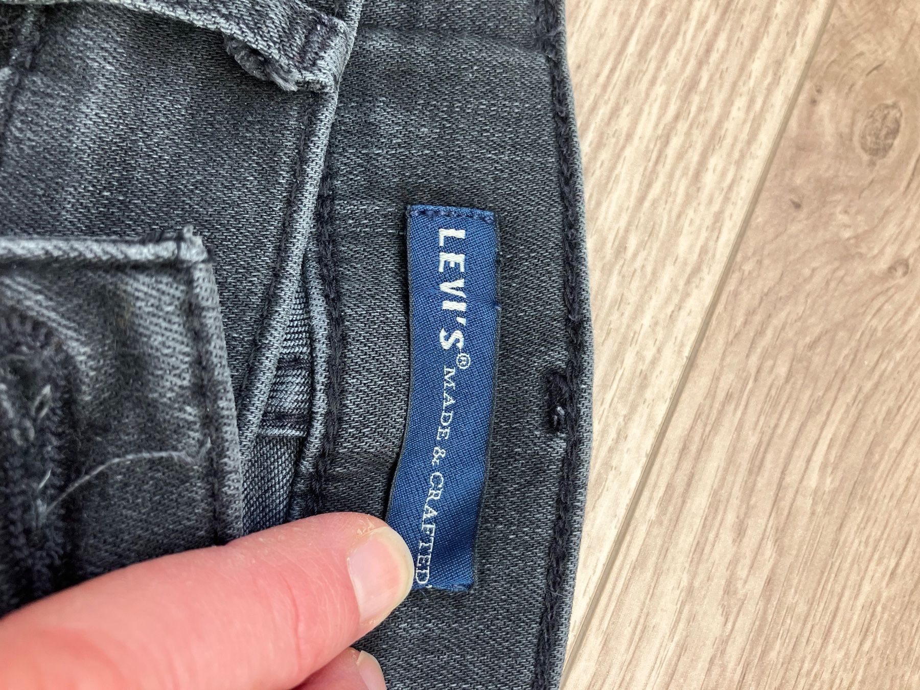 Levi's Pantaloni: Jeans Levis High Skinny 23/34 – Nuovo (secondo la descrizione) da Epalinges venduto da Tosca20 2