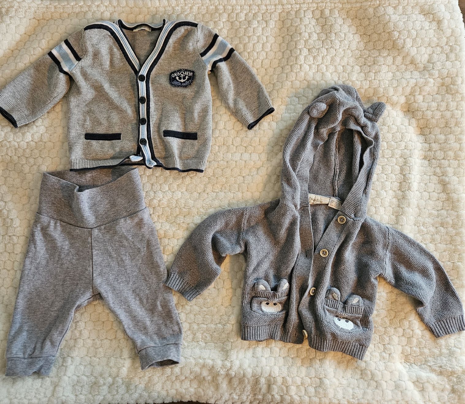 Lotti & Set di vestiti: Baby Set, Gr. 50/56 + Schuhe – Usato da Herrliberg venduto da daki0017