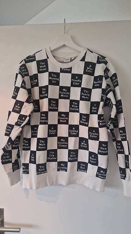 Pullover & Sweatshirts: Pullover Vans – Gebraucht aus Weinfelden von and_5rxf