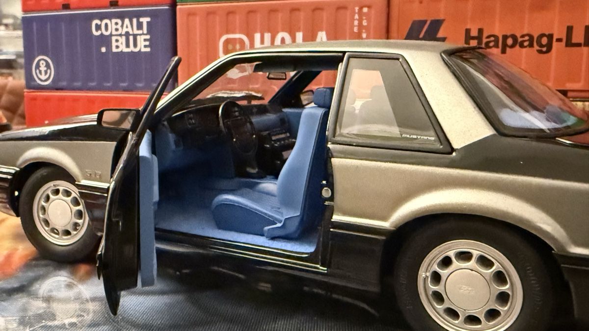 GMP Modellini d'auto: Modellauto 1993 Ford Mustang 5.0 SSP State Trooper – Usato da Basel venduto da Zomeg 1