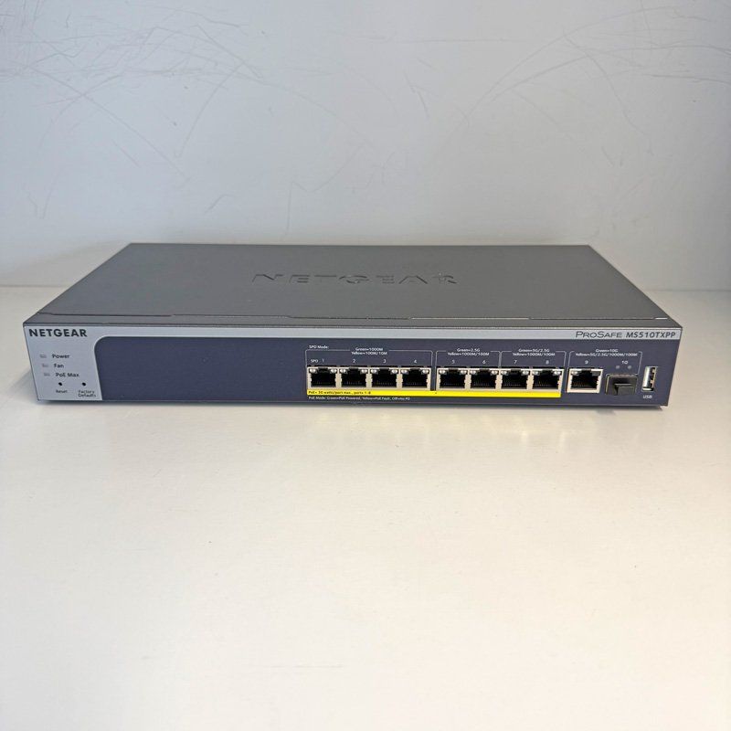 Netgear Hub & Switch: 8-Port Multi-Gigabit Smart Managed Pro Switch MS510TXPP – Usato da Unterengstringen venduto da Imperia