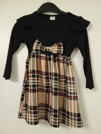 Mädchen Kleid schwarz kariert Grösse 3-4J