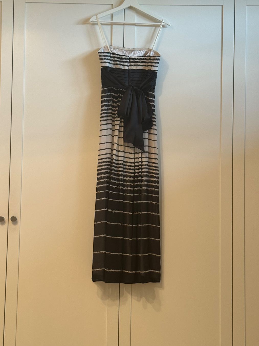 Robes: BCBG MAXAZRIA - Robe longue – Neuf (Voir description) à Zürich par lcg_898x 1