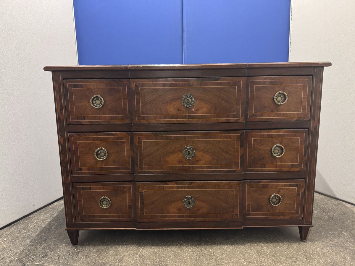 Cassettiere: Antike Kommode, Louis-XVI-Stil – Usato da Bern venduto da samryan